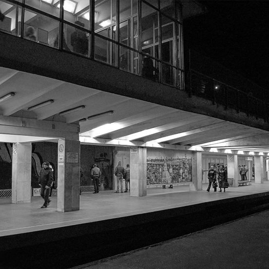 Дивіться актуальний прайс і доступні рекламні носії на Чернігівській на сайті прямого оператора КОМАНДА-А